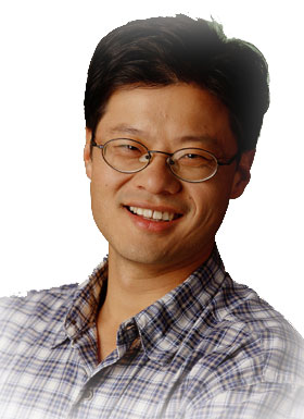 JERRY YANG: Internet's Jolly Grin Giant 1/5 | Asian American ...
