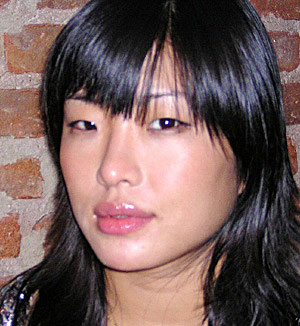 Actor <b>Susan Kim</b>: Stage Right 1/2 | Asian American Personalities | GOLDSEA - susan